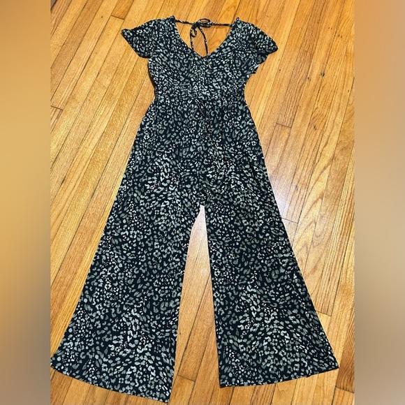 Tommy Bahama Wild One Wide Leg Black and Green Jumpsuit Size Small - Picture 2 of 11